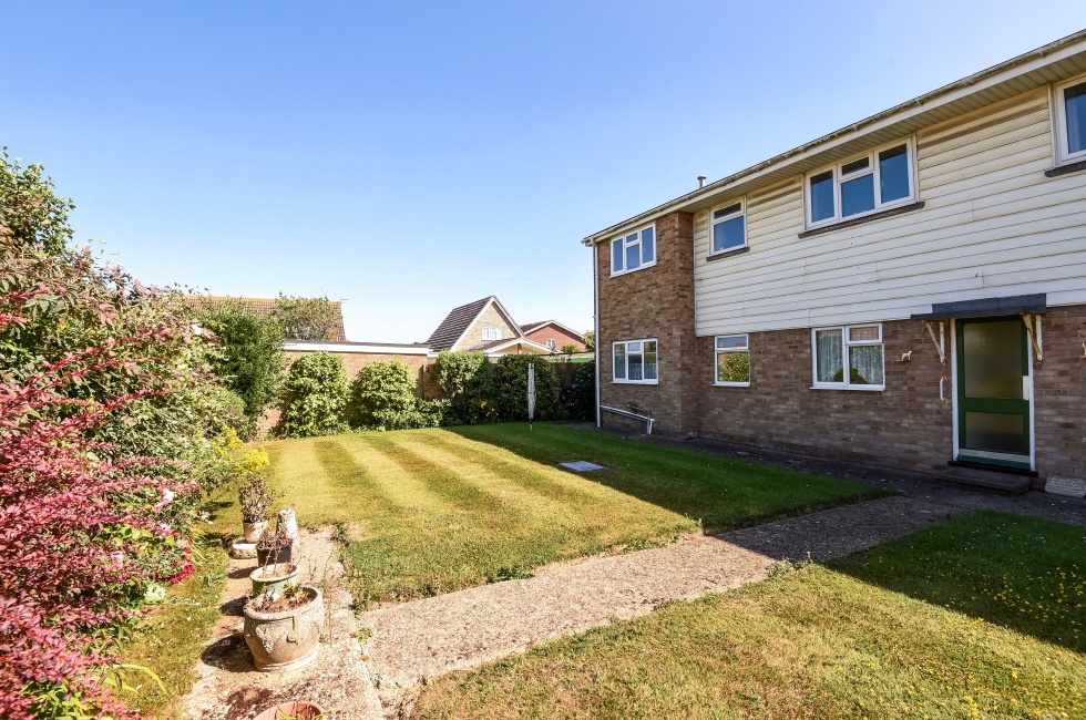 Property for Sale, East Wittering 11 Foxwarren Close Baileys Estate